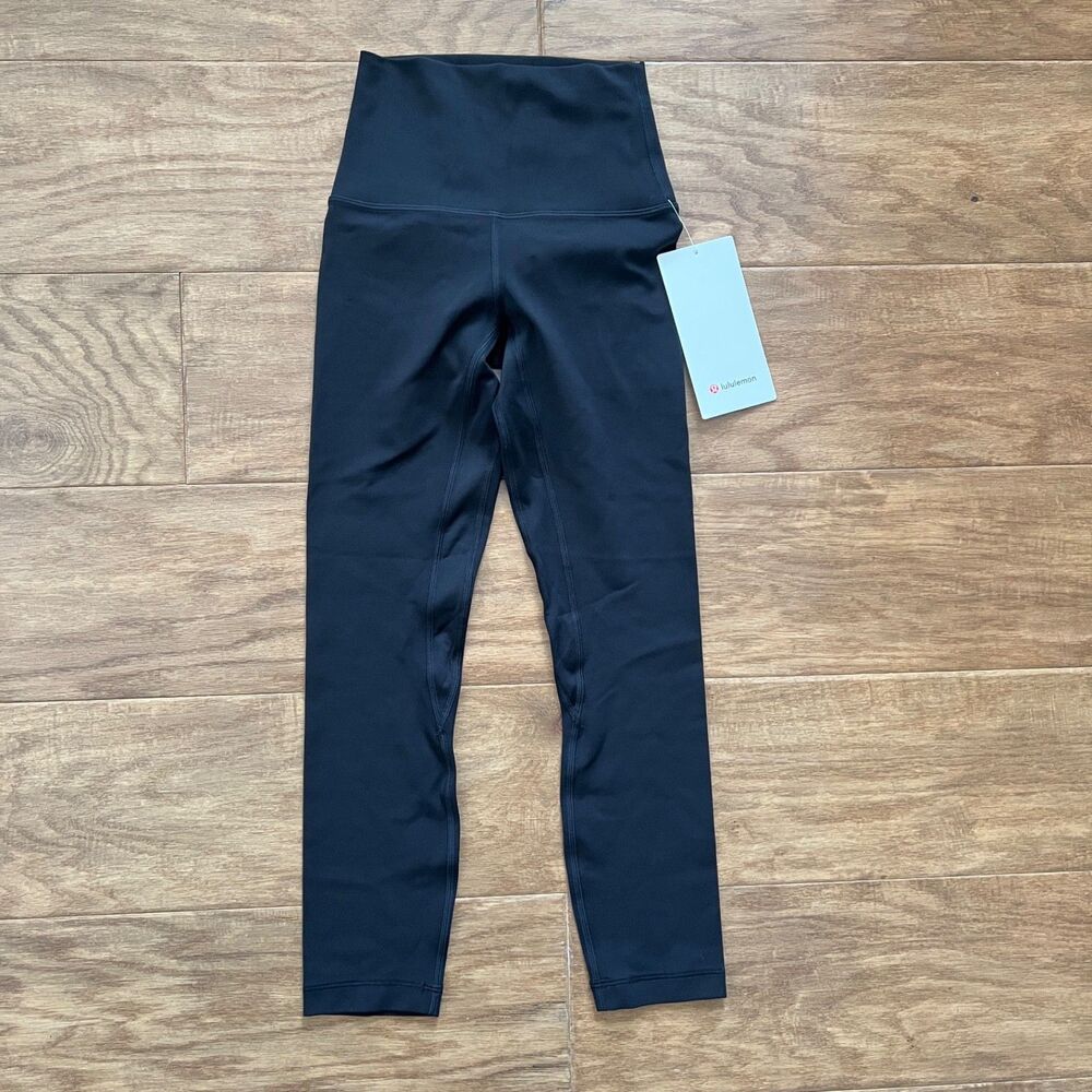 NWT Lululemon Align High Rise Crop 23" Size 0 Black W6BGJS Nulu
